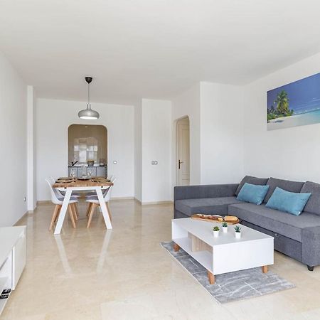 Stylish One Bed Apartment At Matchroom Country Club Fuengirola Exterior photo
